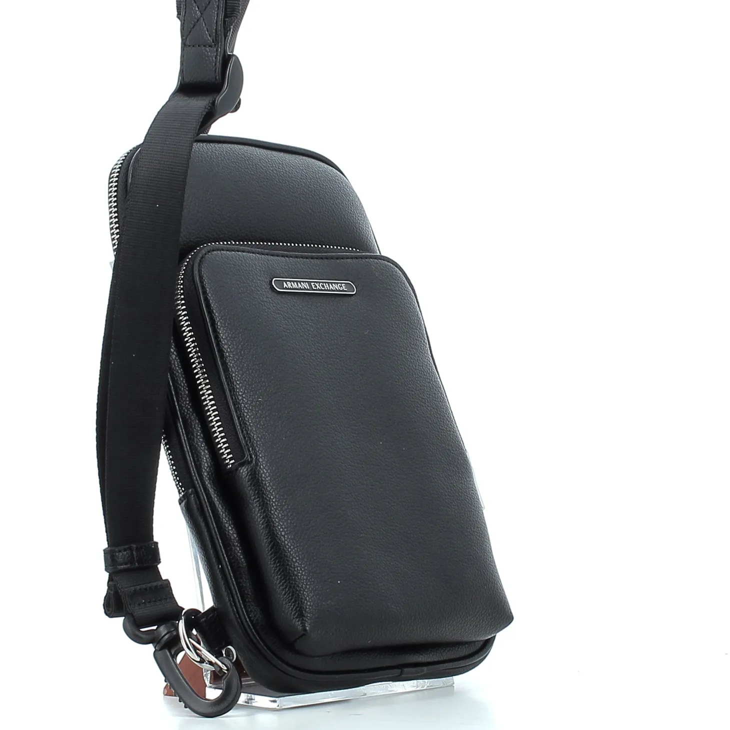 borsa_armani_exchange_uom_2-1.webp Borsa Armani Exchange uomo 84312134P25 UC001