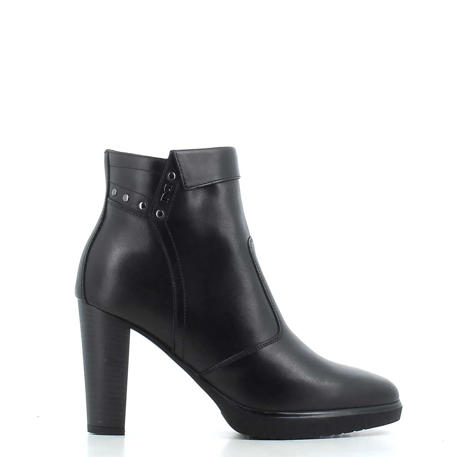Scarpe Nero Giardini donna 411210A24 NERO